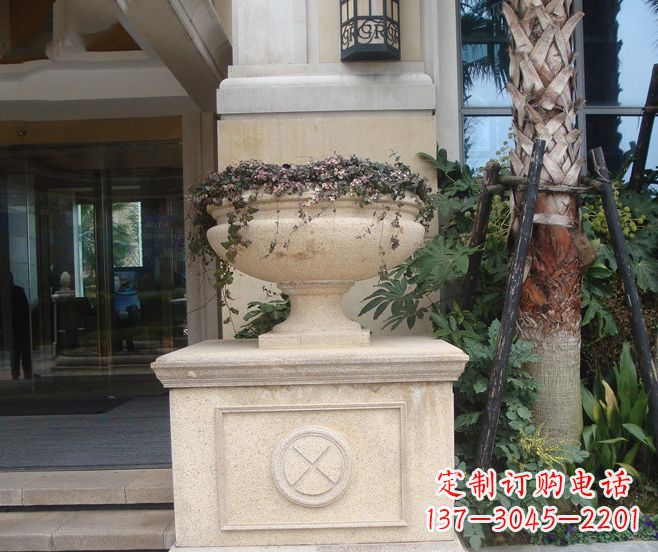 漳州精美大理石花盆,给您的家增添独特的色彩