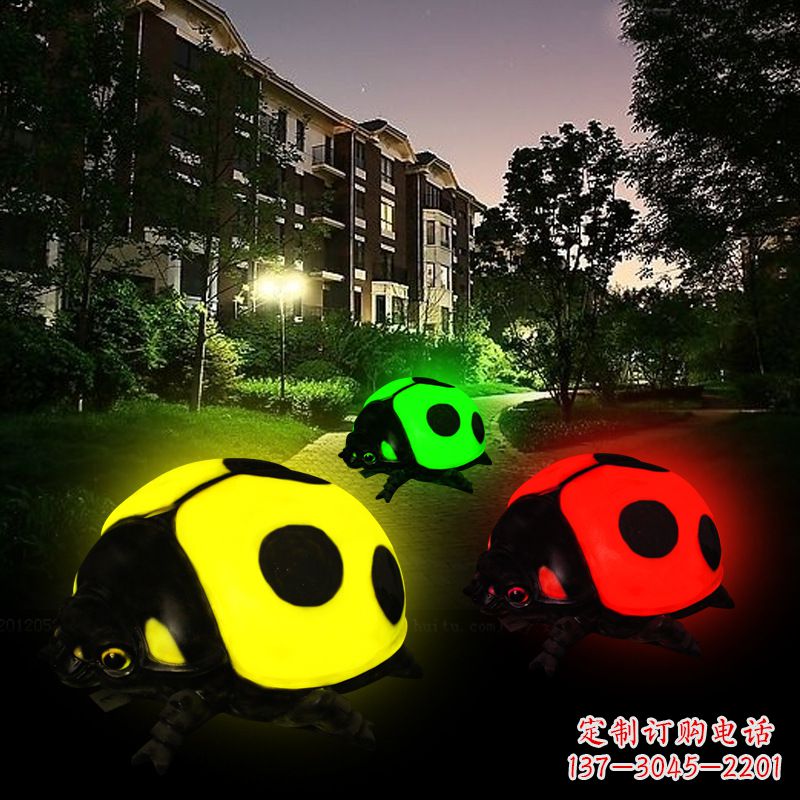 漳州玻璃钢发光七星瓢虫雕塑璀璨夺目的夜景