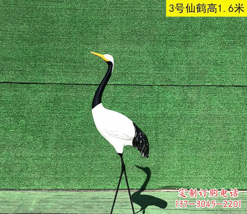 漳州火烈鸟雕塑玻璃钢的艺术之美