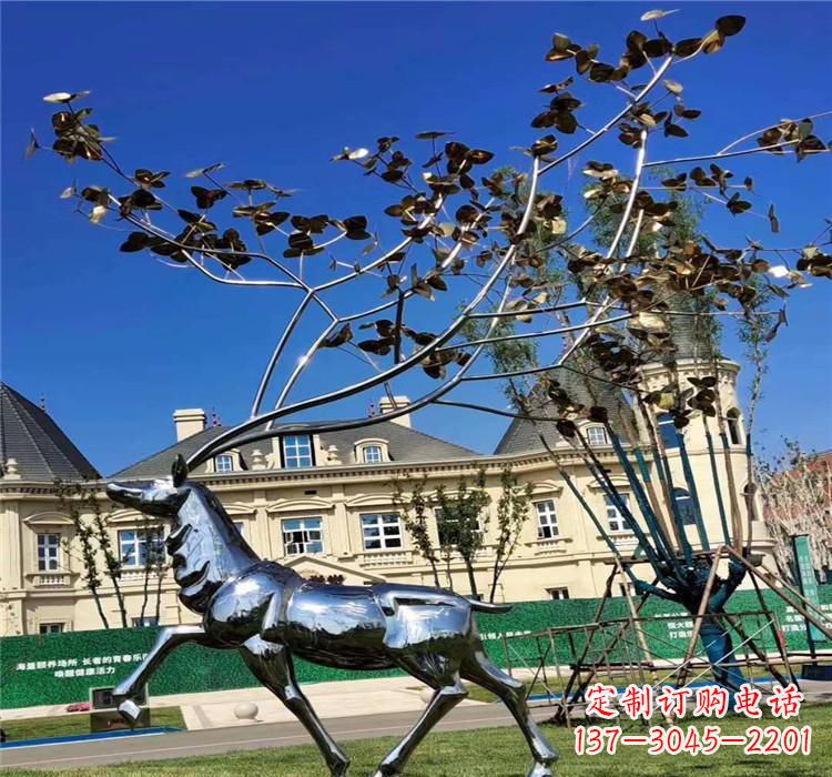 漳州不锈钢梅花鹿雕塑精美而又经久不衰