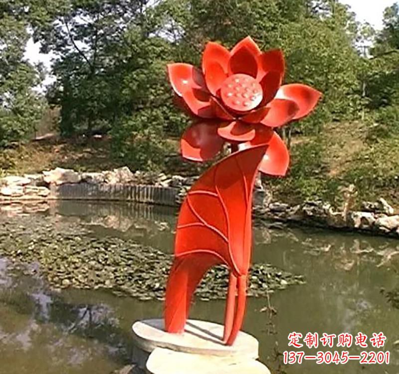 漳州不锈钢荷花雕塑激发城市艺术灵感