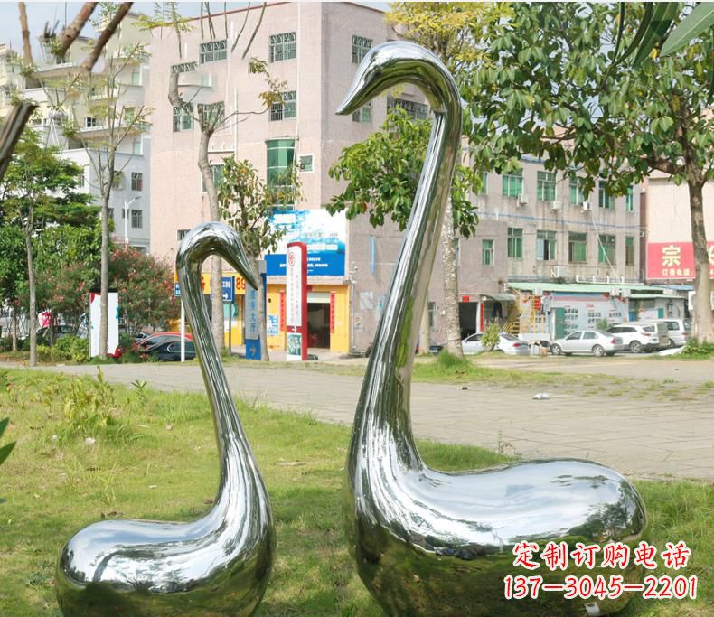 漳州不锈钢抽象动物雕塑2