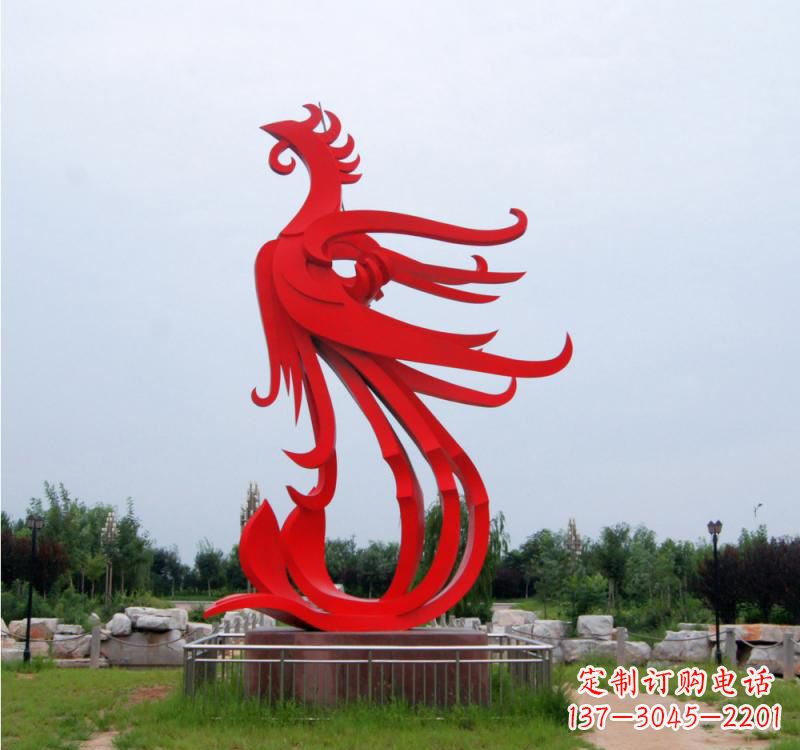 漳州不锈钢凤凰雕塑绚丽多彩的艺术之美