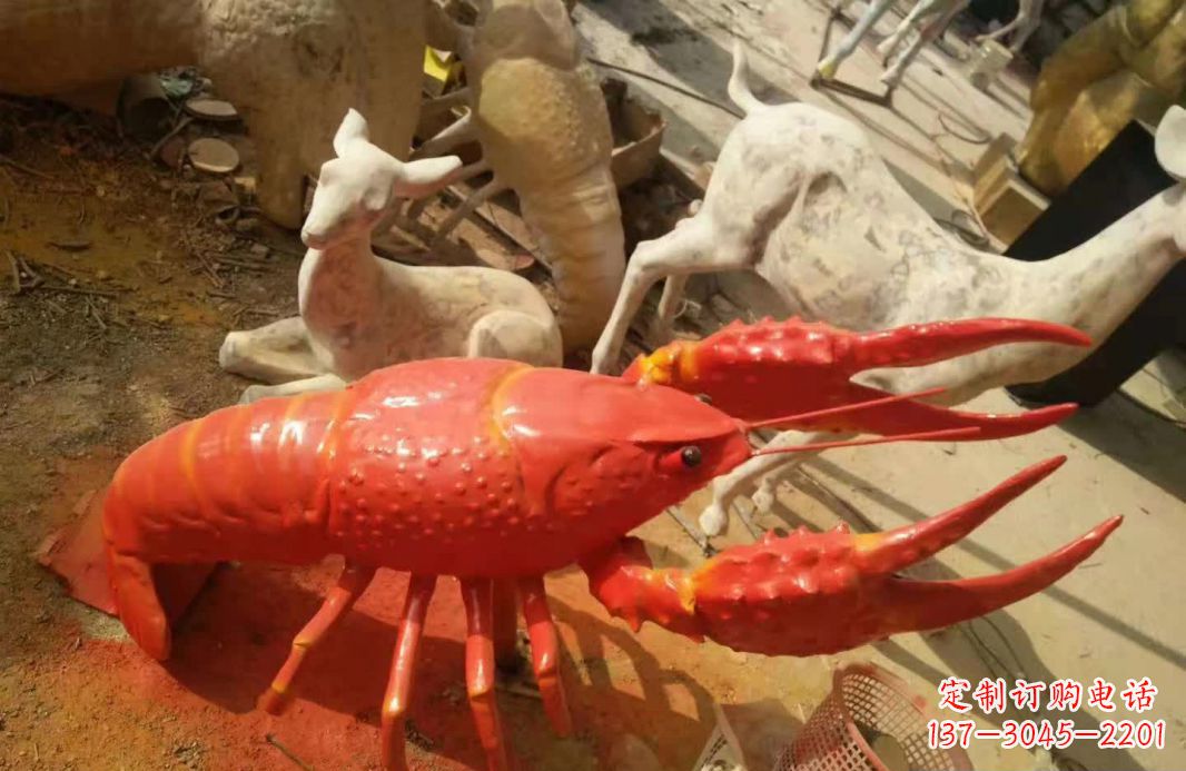 漳州不锈钢大龙虾雕塑象征着力量与美丽
