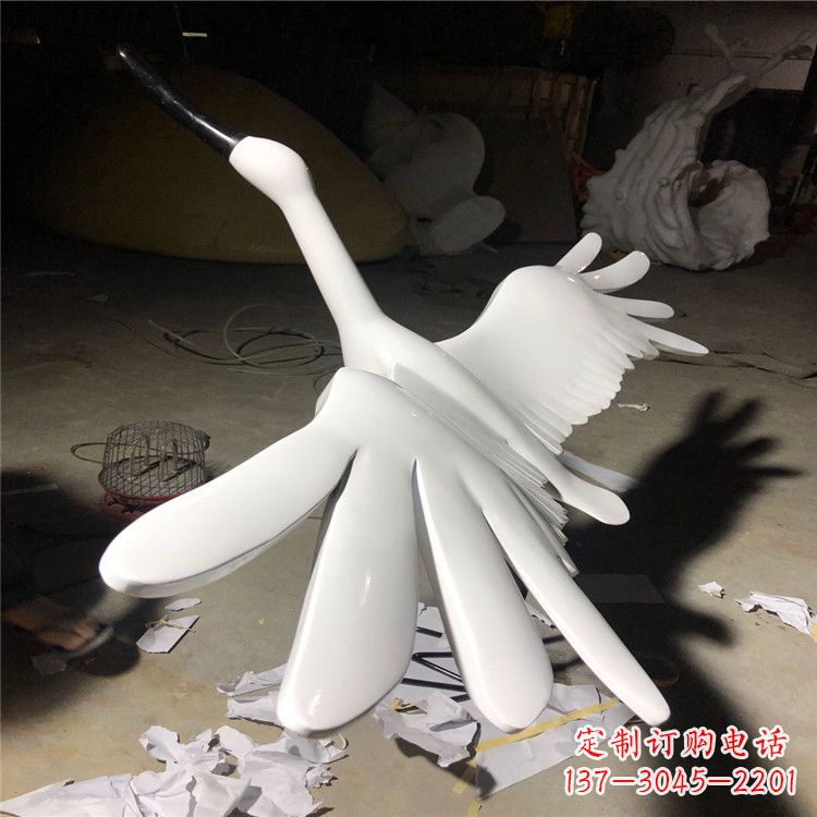 漳州精致的不锈钢丹顶鹤雕塑