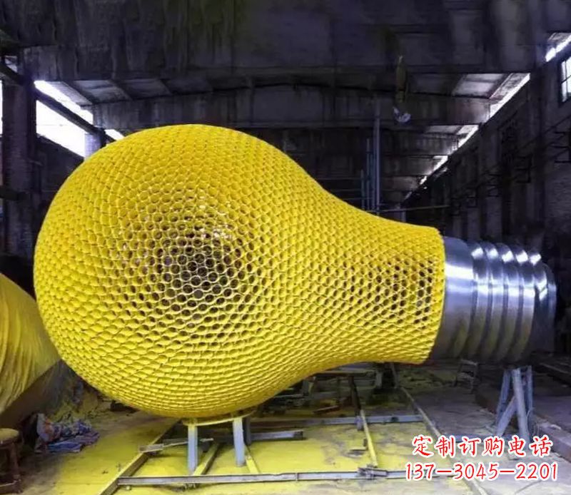 漳州新题目不锈钢灯泡雕塑精致的艺术珍品