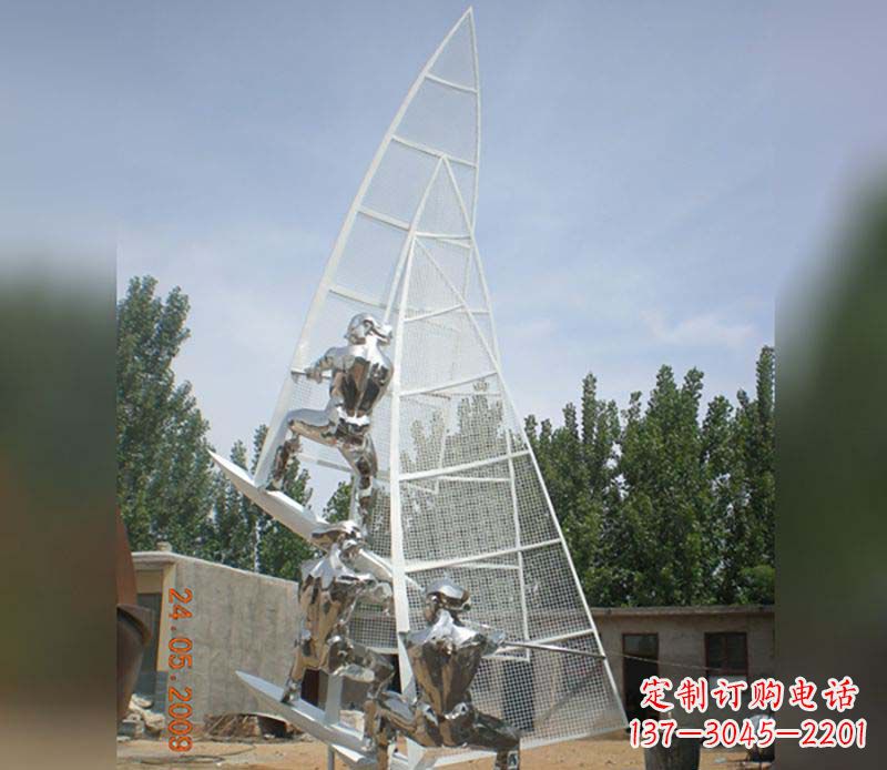 漳州不锈钢帆船给公园带来美丽的景致