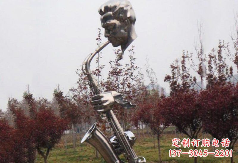 漳州不锈钢萨克斯雕塑艺术与音乐的结合