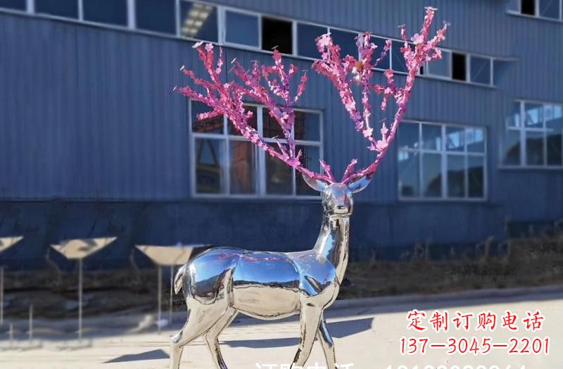漳州梅花鹿雕塑不锈钢公园的美丽礼物