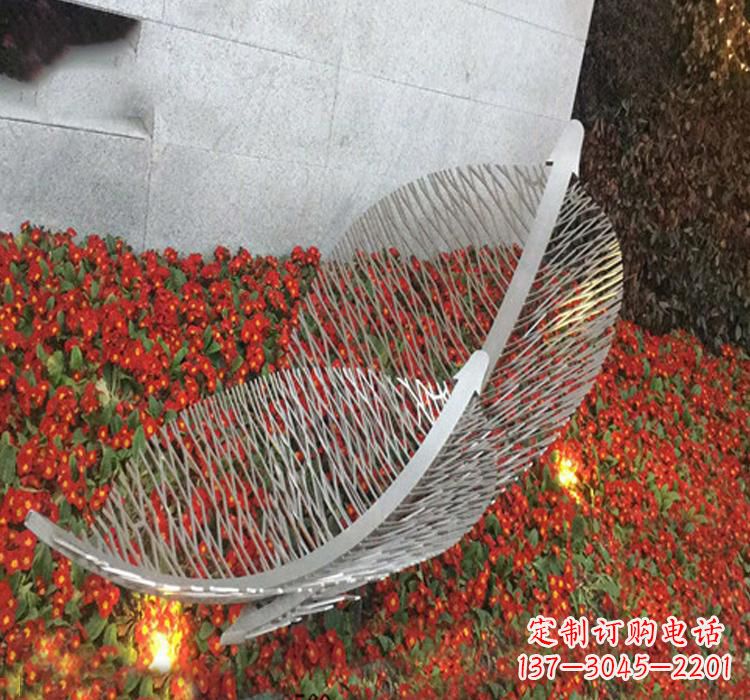 漳州不锈钢公园镂空树叶雕塑——精致艺术品