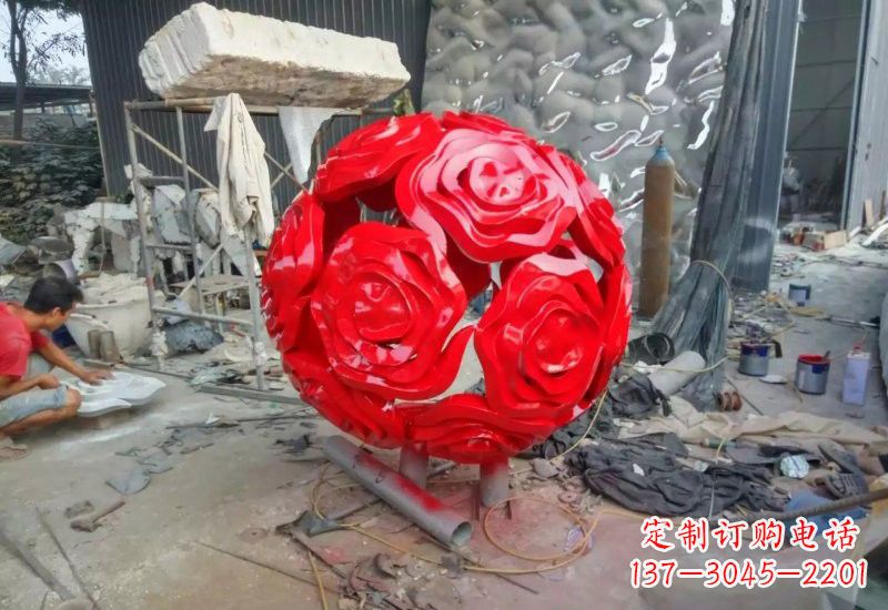 漳州不锈钢玫瑰雕塑让玫瑰之美永存
