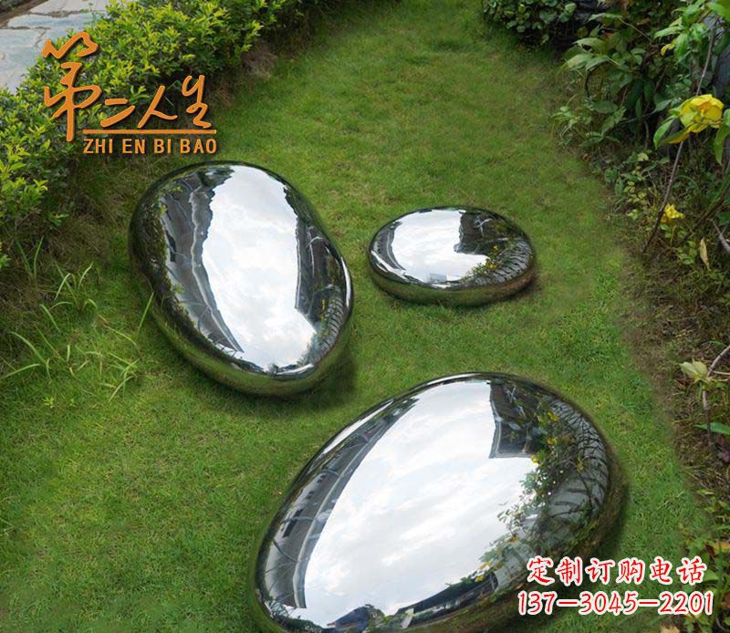 漳州不锈钢公园的水滴雕塑构筑流动的美