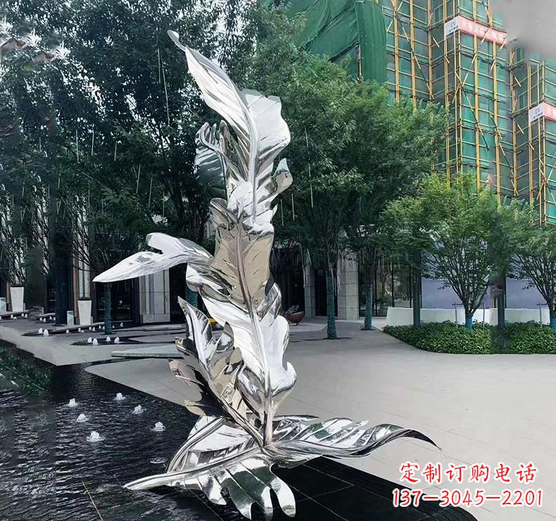 漳州不锈钢公园树叶雕塑精美绝伦
