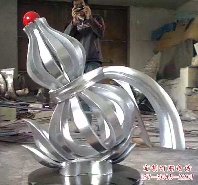 漳州不锈钢葫芦雕塑精美而传统