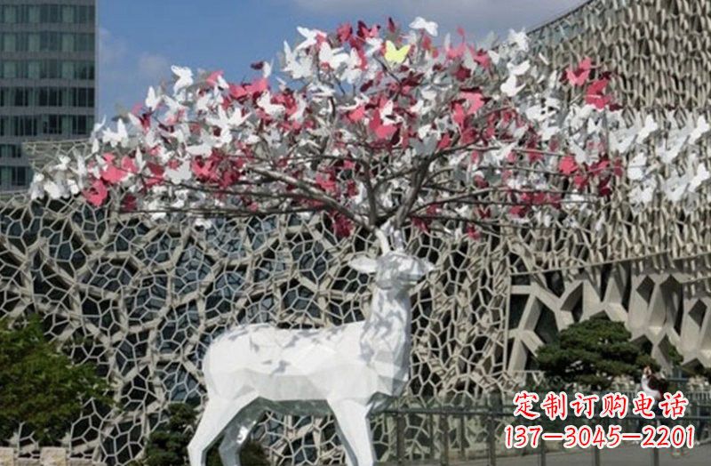 漳州不锈钢几何小鹿雕塑精致之美