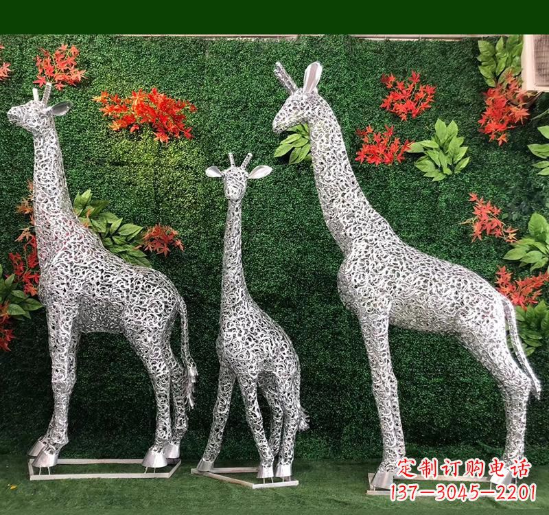 漳州不锈钢长颈鹿雕塑艺术与美的完美结合