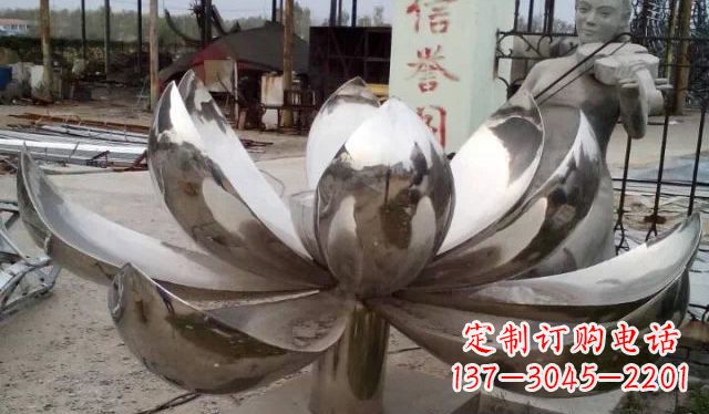 漳州不锈钢莲花雕塑精美绝伦