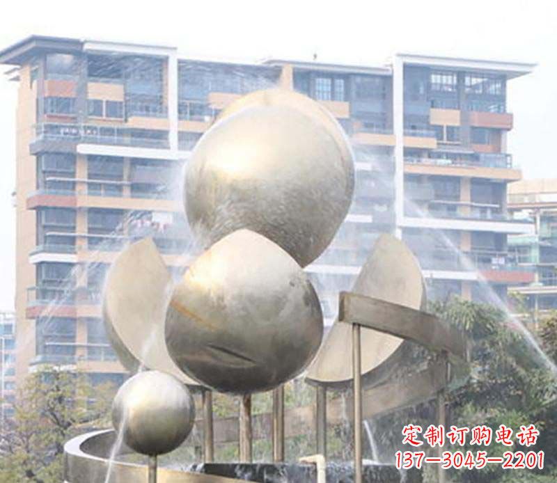 漳州不锈钢喷泉雕塑美丽与自然的完美结合