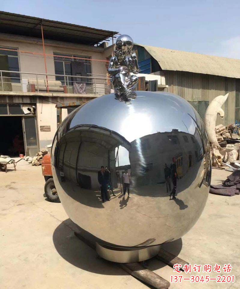 漳州精美不锈钢苹果雕塑