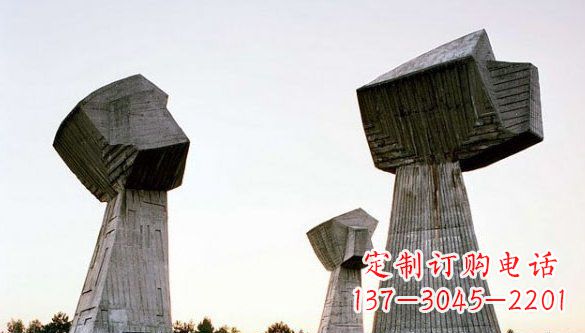 漳州不锈钢拳头一种独特的雕塑材料