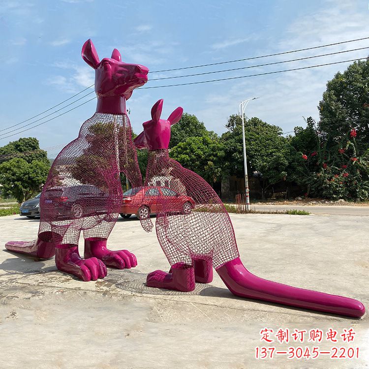 漳州不锈钢袋鼠雕塑给公园带来美好景观