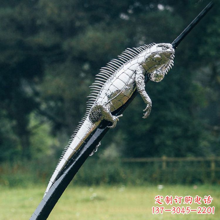 漳州不锈钢蜥蜴雕塑艺术的精美体现