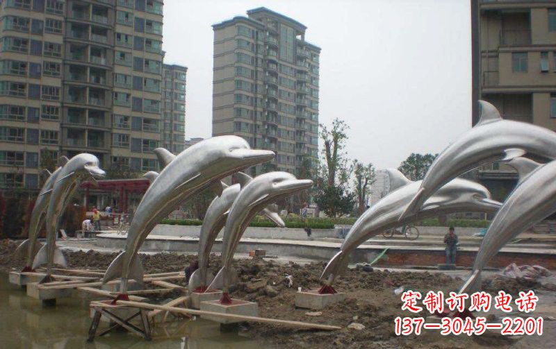 漳州海豚雕塑——欣赏不锈钢小区的精美绝伦