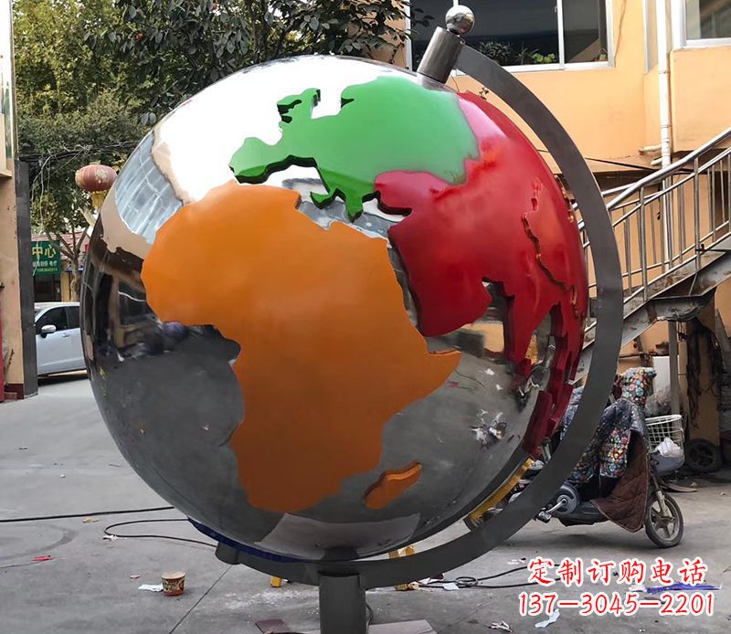 漳州该雕塑的。