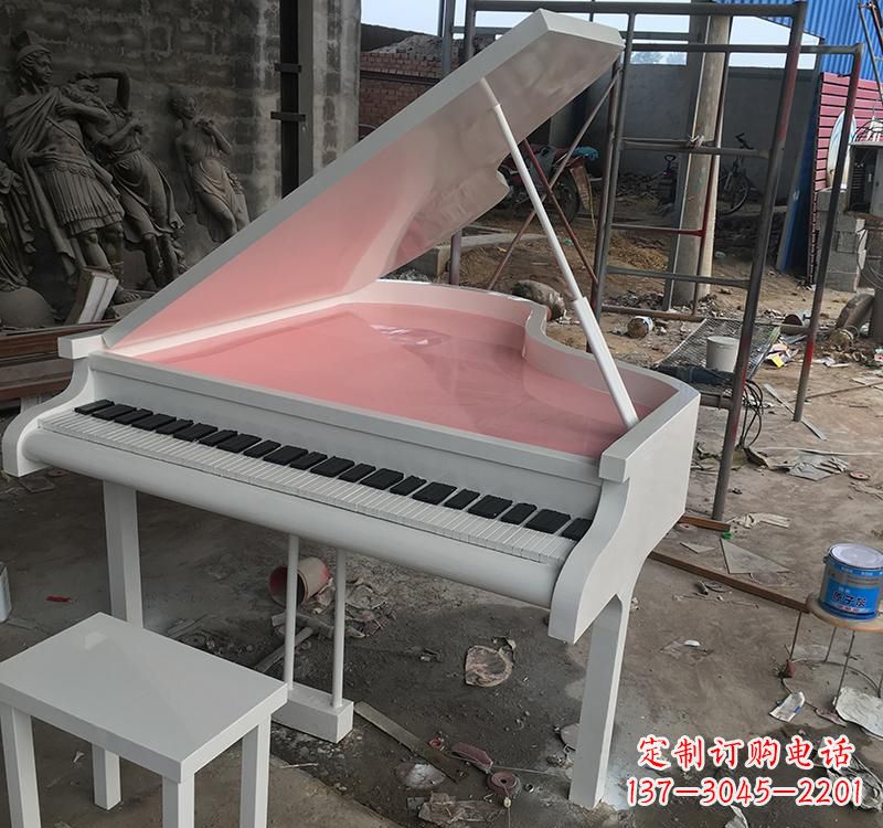 漳州不锈钢校园钢琴雕塑发出音乐的艺术