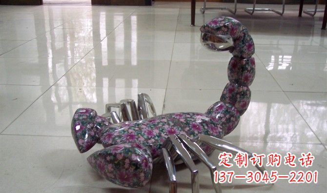 漳州不锈钢蝎子雕塑精美的装饰品