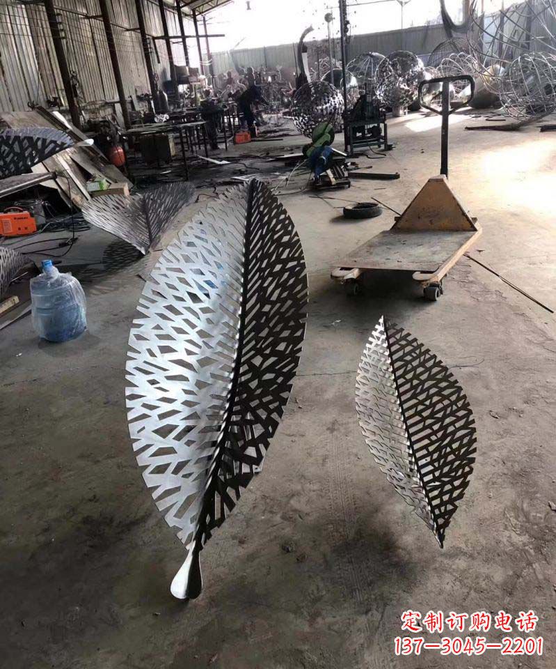 漳州不锈钢美妙的艺术树叶雕塑