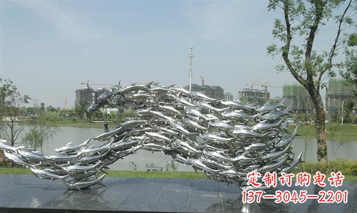 漳州精美动物雕塑点缀不锈钢鱼群公园