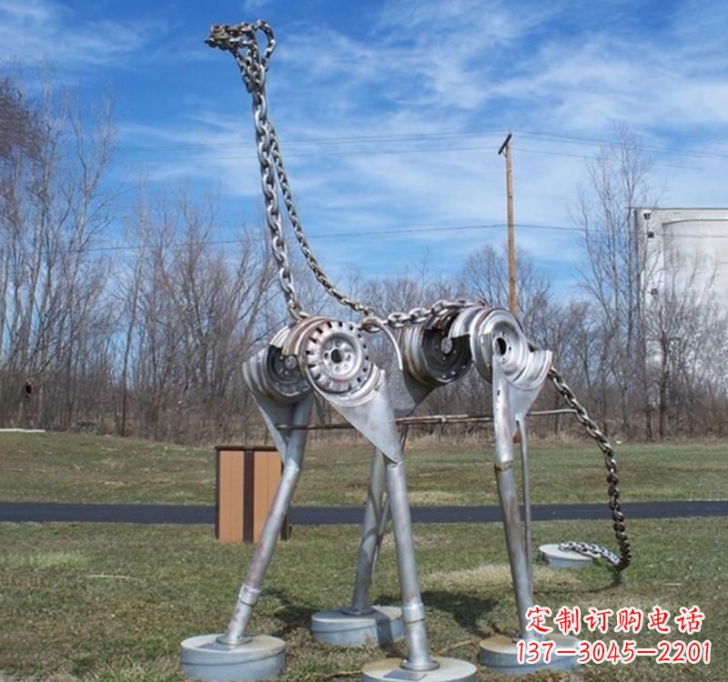 漳州不锈钢恐龙雕塑集艺术与自然于一体
