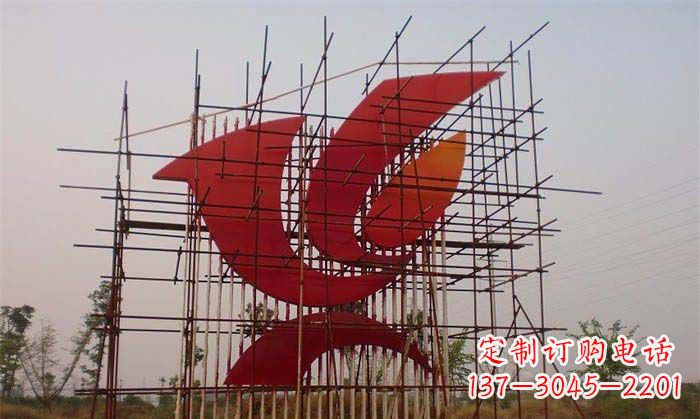 漳州城市和平鸽雕塑传递和平信息