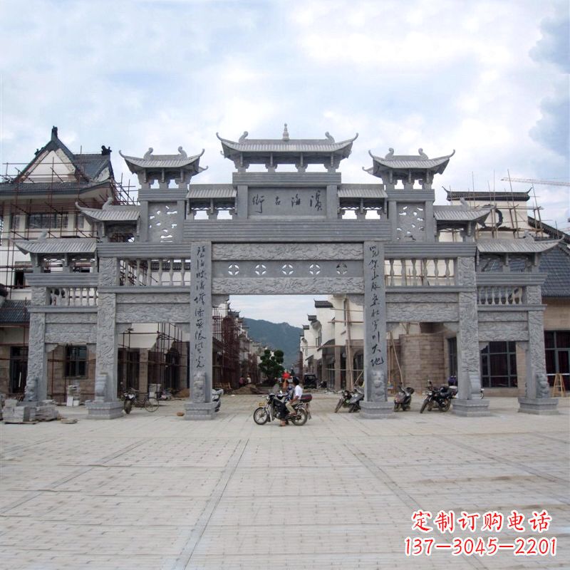 漳州五门石雕牌坊传承中国古典雕塑文化