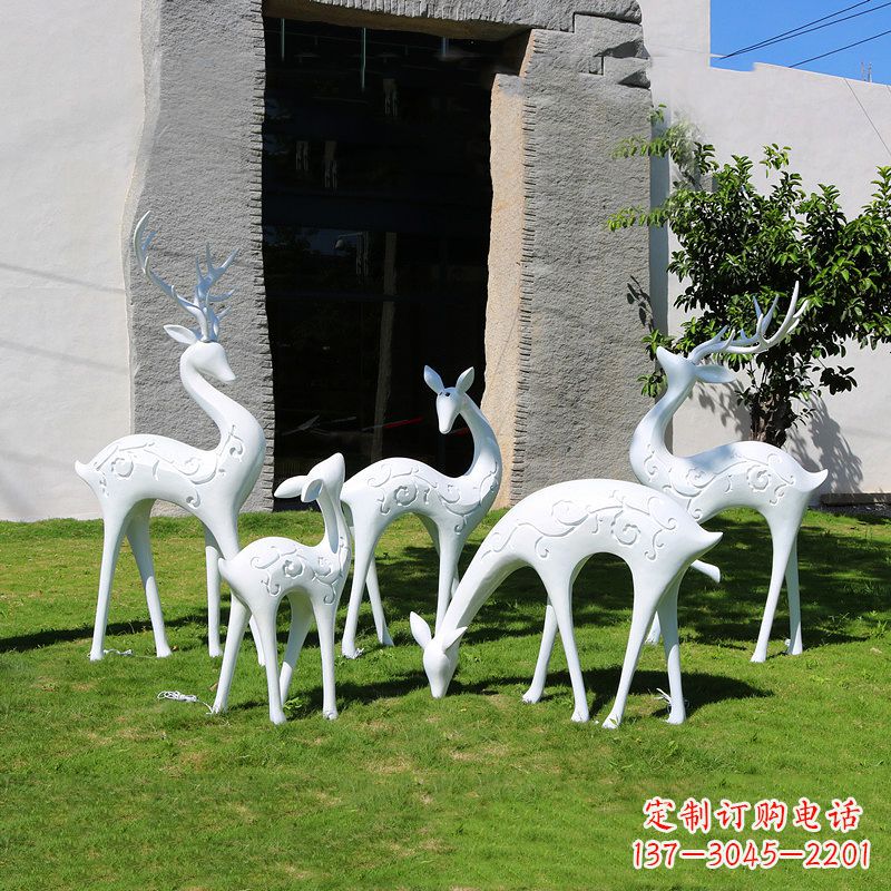 漳州抽象鹿玻璃钢雕塑-白色小区园林动物摆件