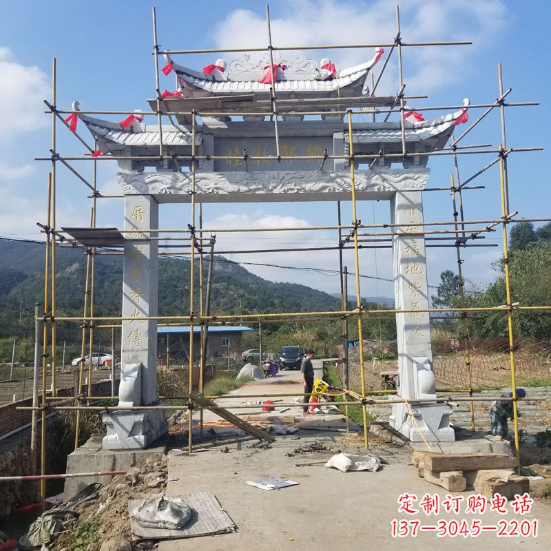 漳州村庄石牌坊雕塑传承民间文化