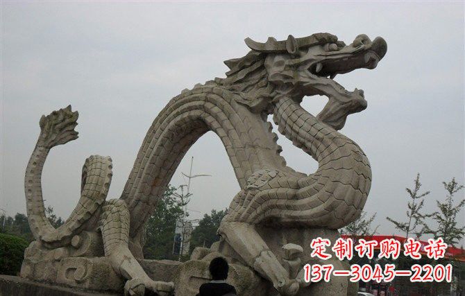 漳州大理石龙雕塑,象征着力量与尊贵