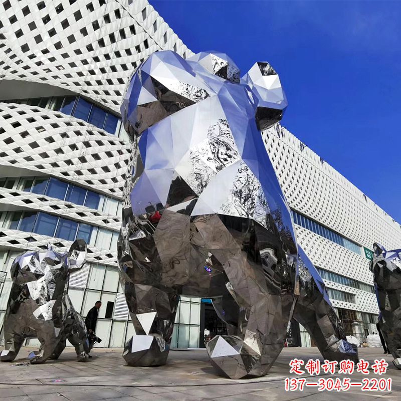 漳州优雅可爱的面部狗雕塑