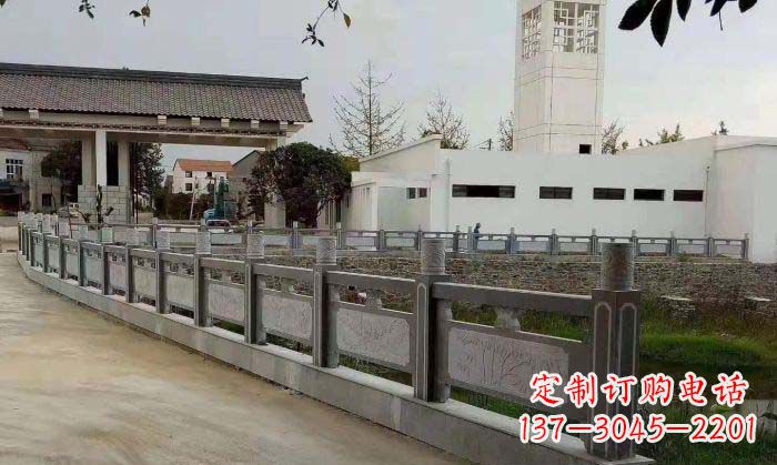 漳州仿古景区栏板石雕