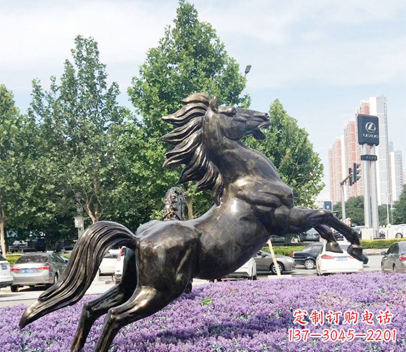 漳州公园奔马铜雕