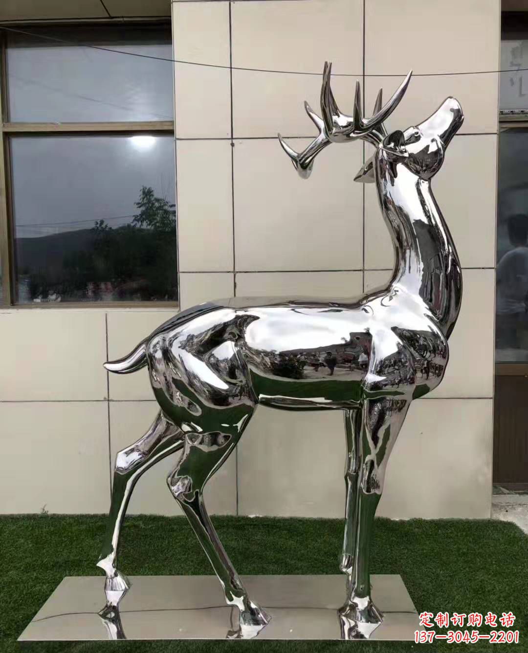 漳州不锈钢艺术品精美梅花鹿雕塑