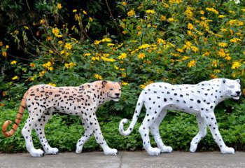 漳州优质仿真雪豹子玻璃钢动物雕塑
