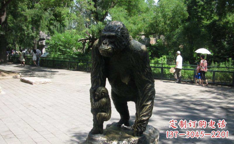 漳州象征力量的猩猩铜雕