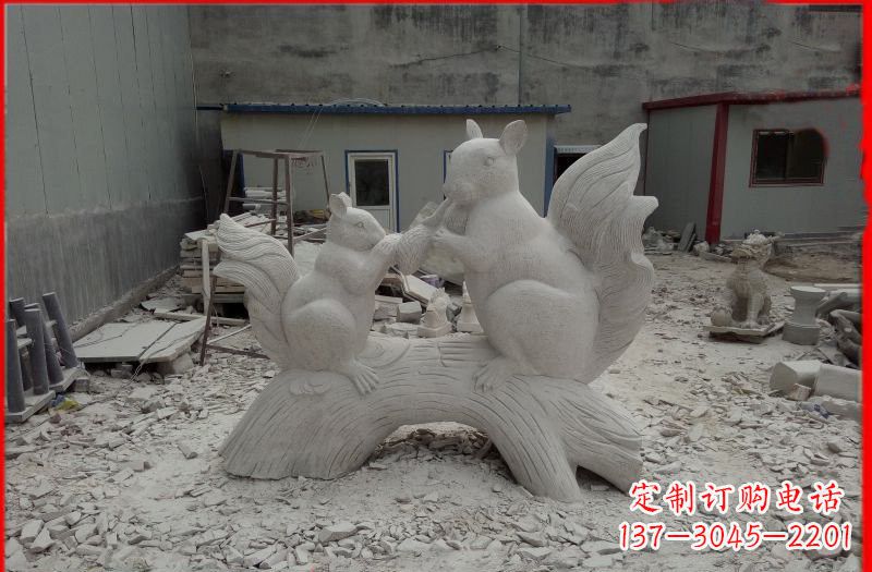 漳州中领雕塑 松鼠之爱 石雕定制