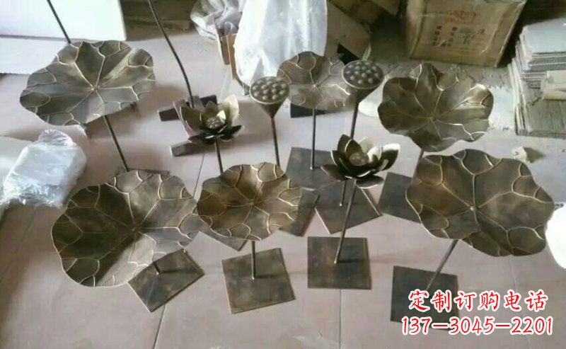 漳州公园锻铜荷花荷叶景观铜雕