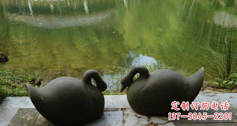 漳州高雅优美的天鹅铜雕