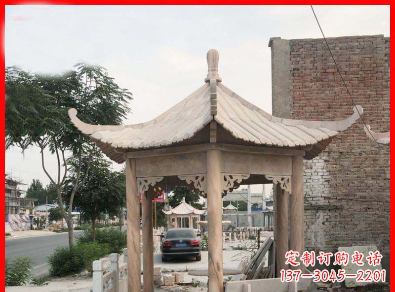 漳州公园晚霞红六角石凉亭雕塑
