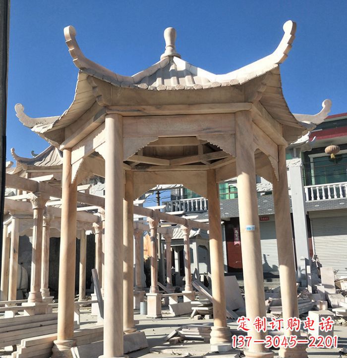 漳州公园晚霞红凉亭雕塑