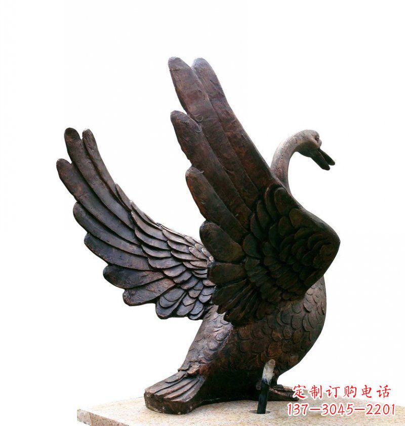 漳州欣赏翱翔的天鹅铜雕